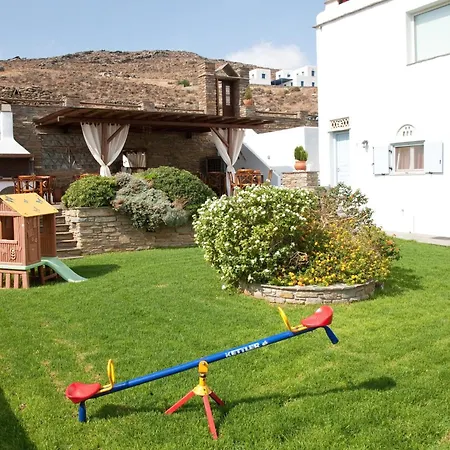 Summer Time - Tinos شقة فندقية