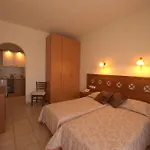 Aparthotel Summer Time - Agios Sostis (Tinos)