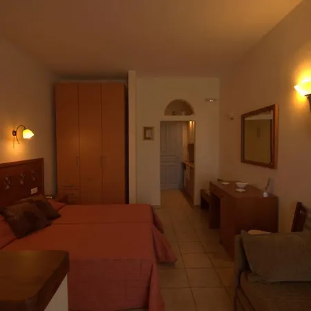 Hotel apartamentowy Summer Time - Tinos 4*