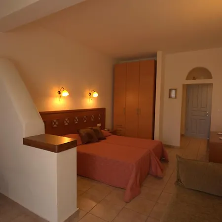 Summer Time - Tinos Lägenhetshotell 3*